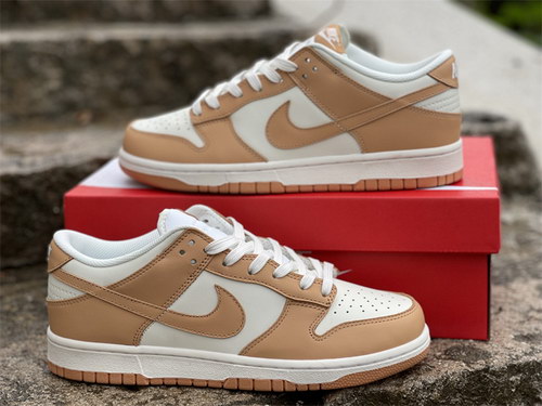 Nike Dunk Low WMNS “Harvest Moon”