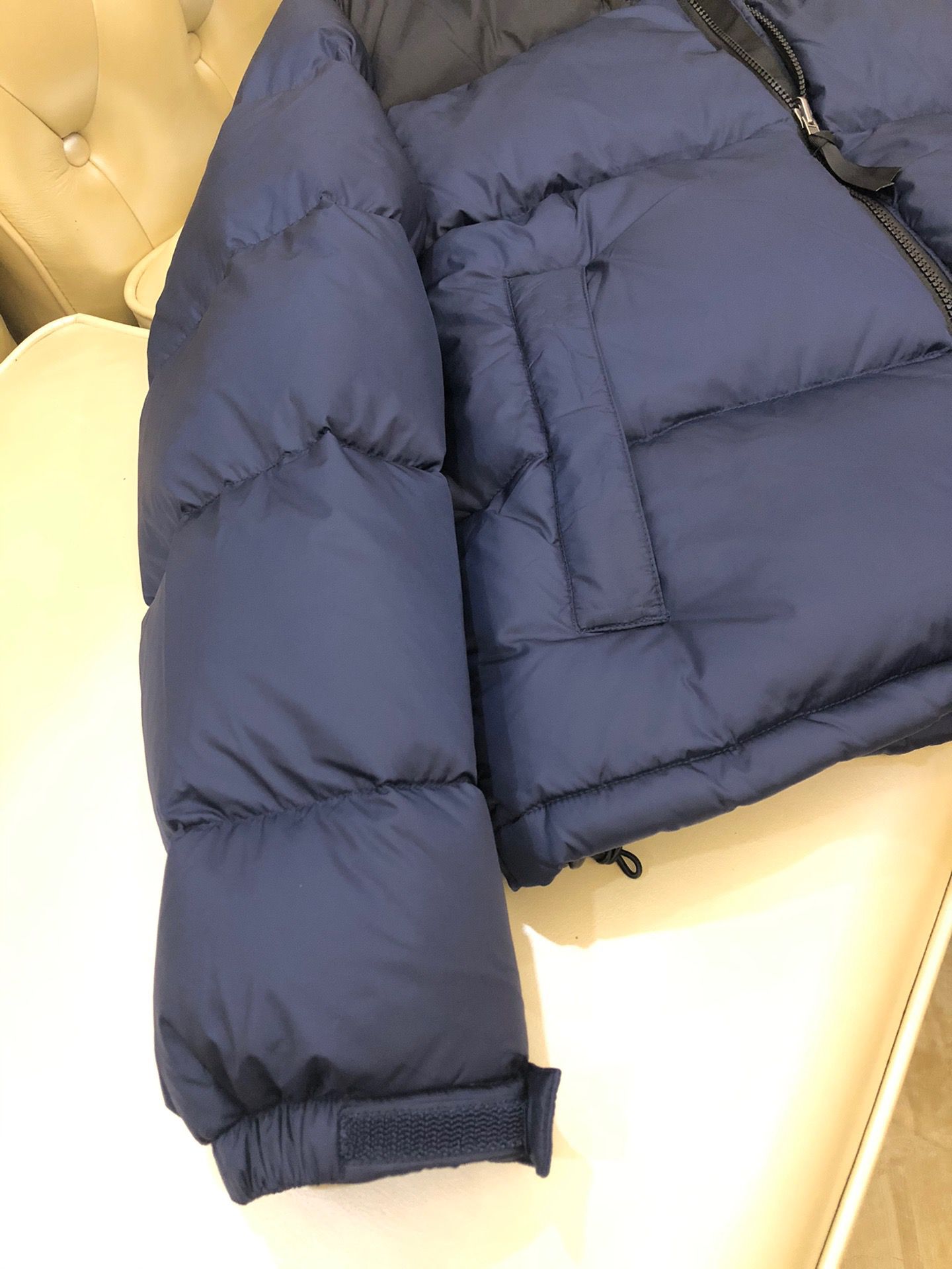 the n0*h F**e coat-029