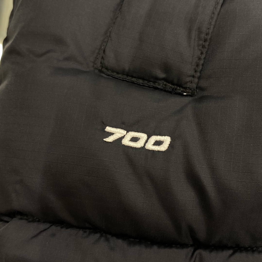 the n0*h F**e vest coat-002