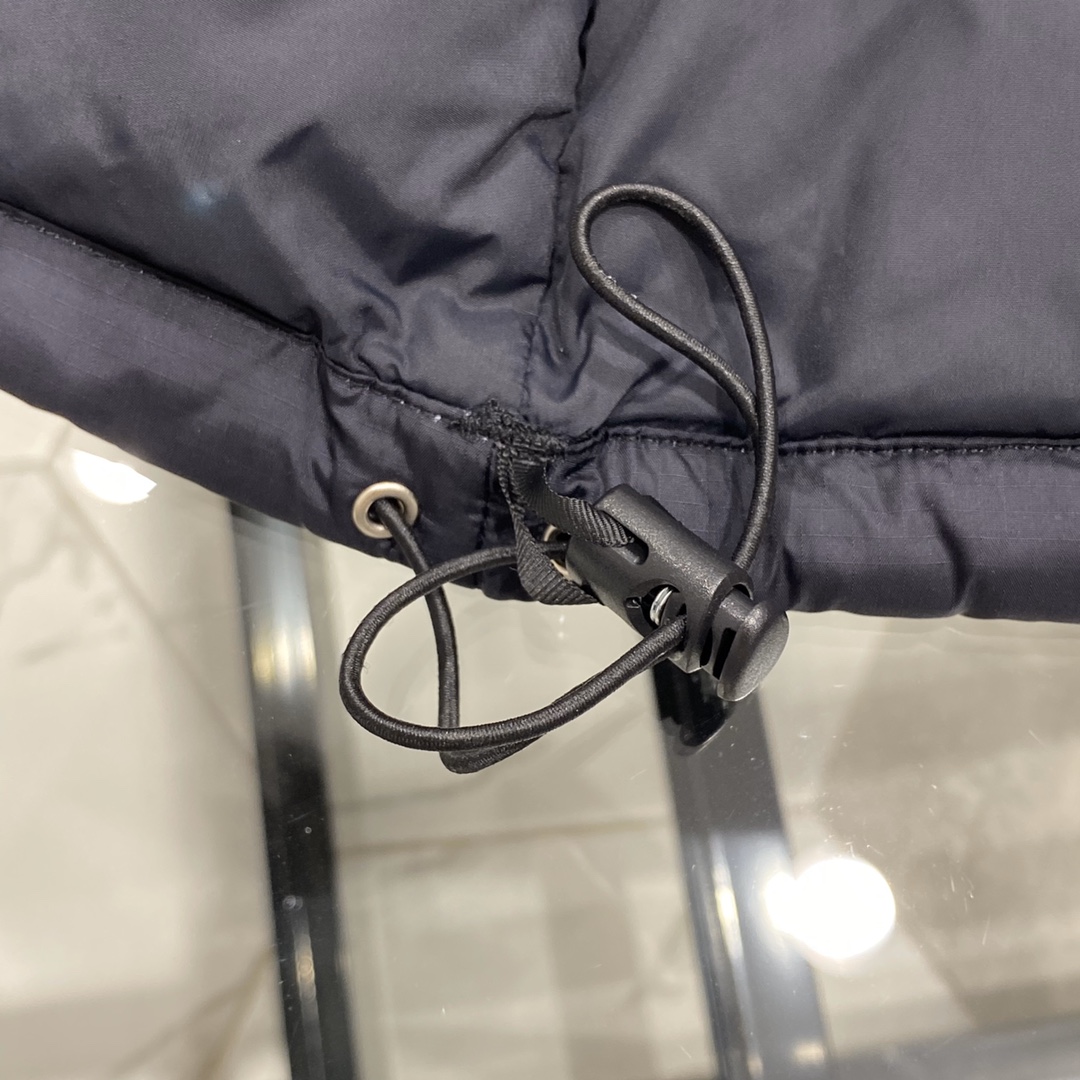 the n0*h F**e vest coat-002