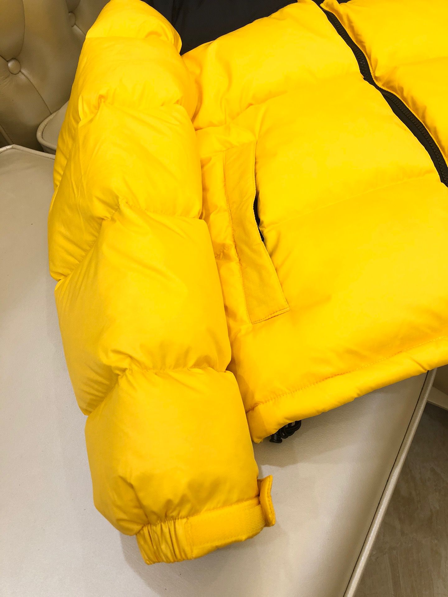 the n0*h F**e coat-030