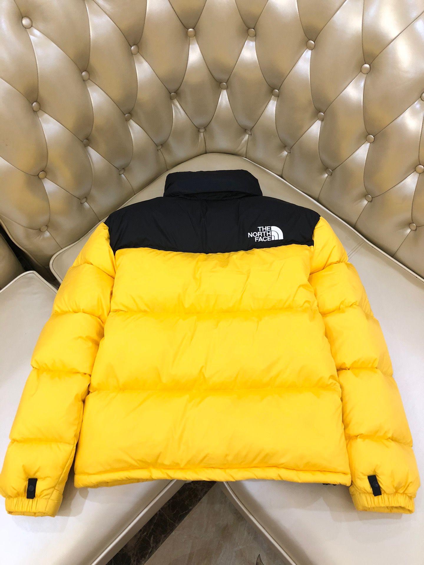 the n0*h F**e coat-030