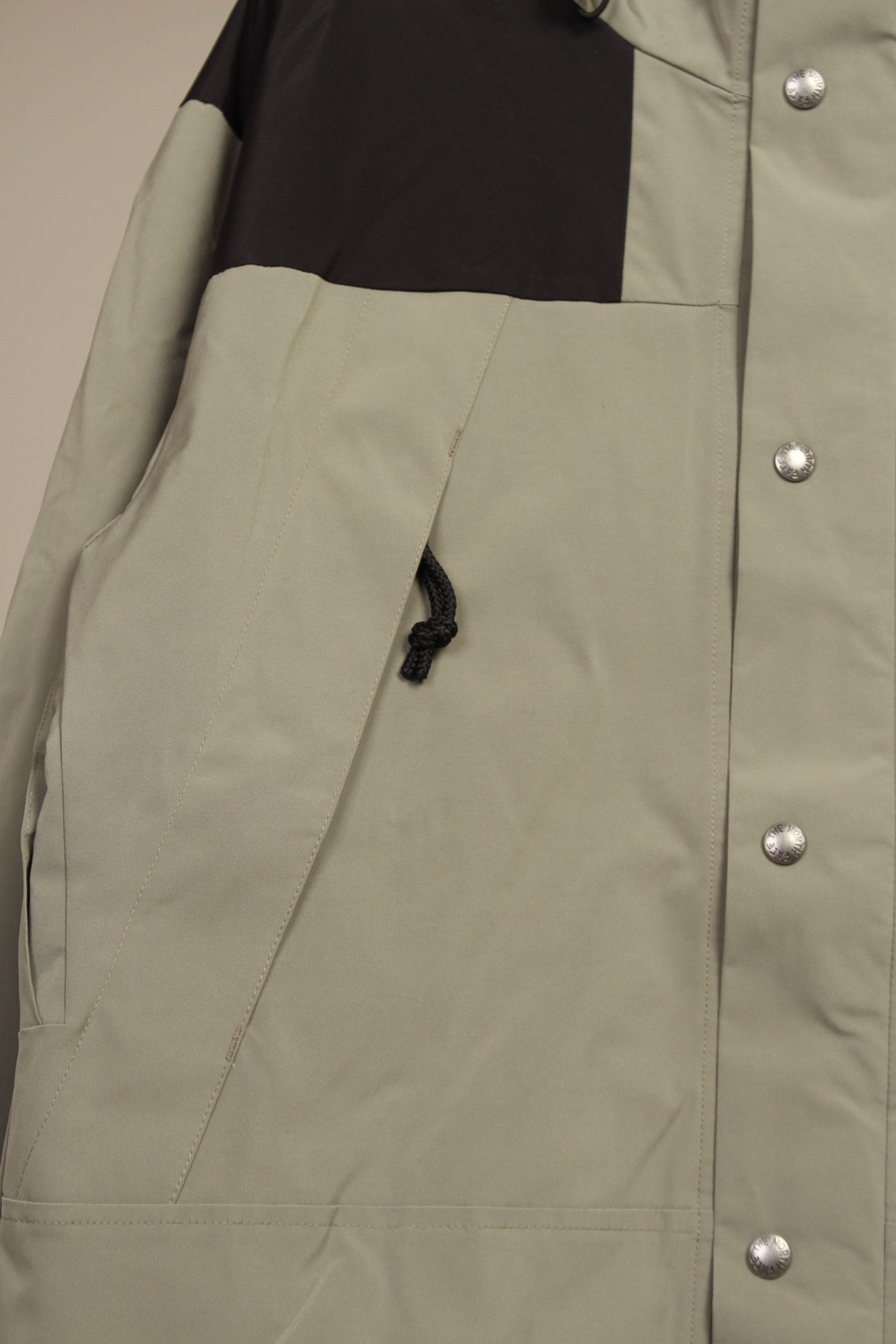 the n0*h F**e coat-017