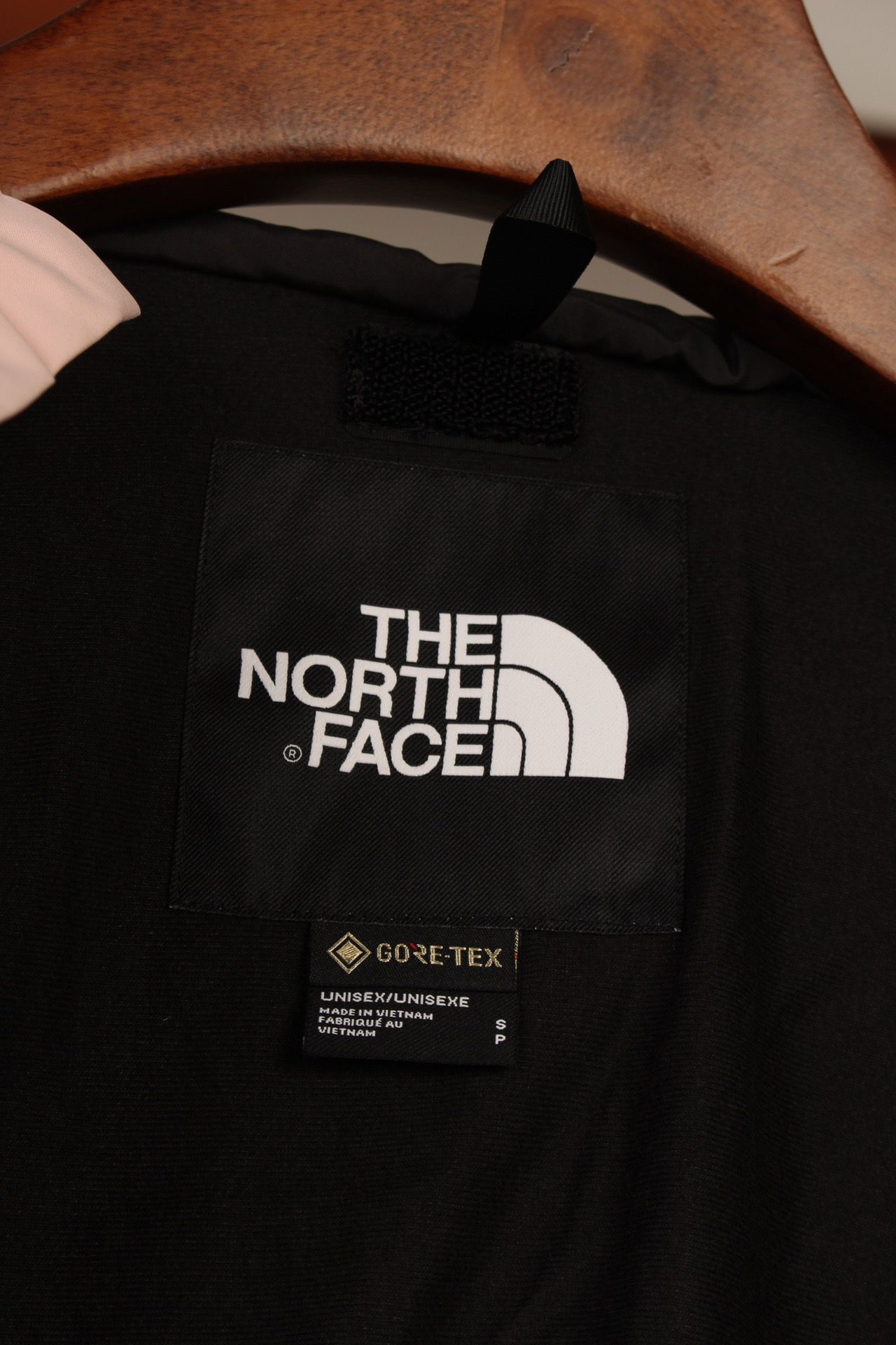 the n0*h F**e coat-024