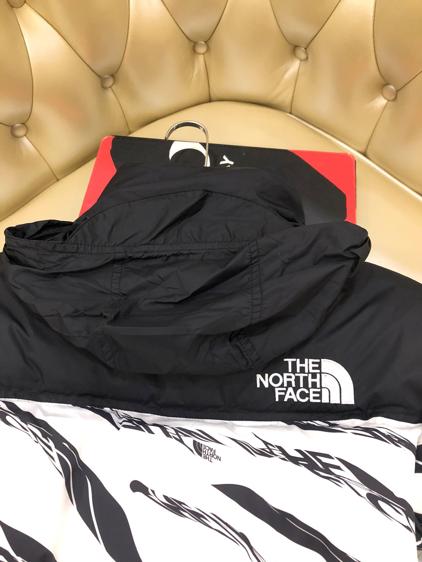 the n0*h F**e coat-035