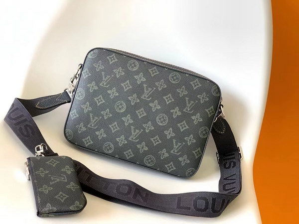 LV Handbags AAA(Men)-090
