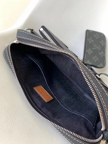 LV Handbags AAA(Men)-090