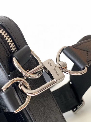 LV Handbags AAA(Men)-084