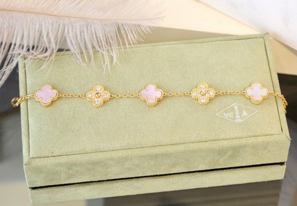 V*n Cl**f & Ar**ls bracelet(19cm)-010