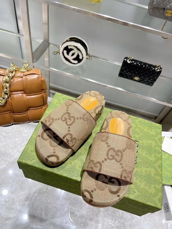 G*u*i slippers(aaa)-438