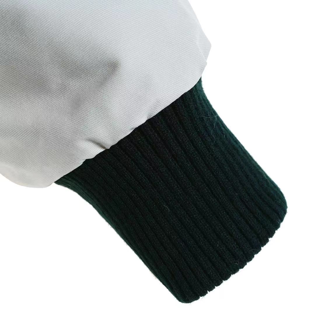 Moose Knuckles Coat-005