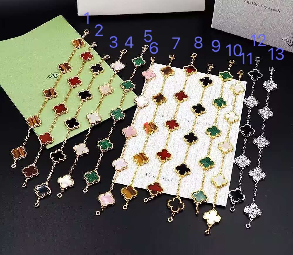 V*n Cl**f & Ar**ls bracelet(19cm)-015
