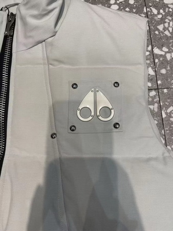 Moose Knuckles Vest Coat-001