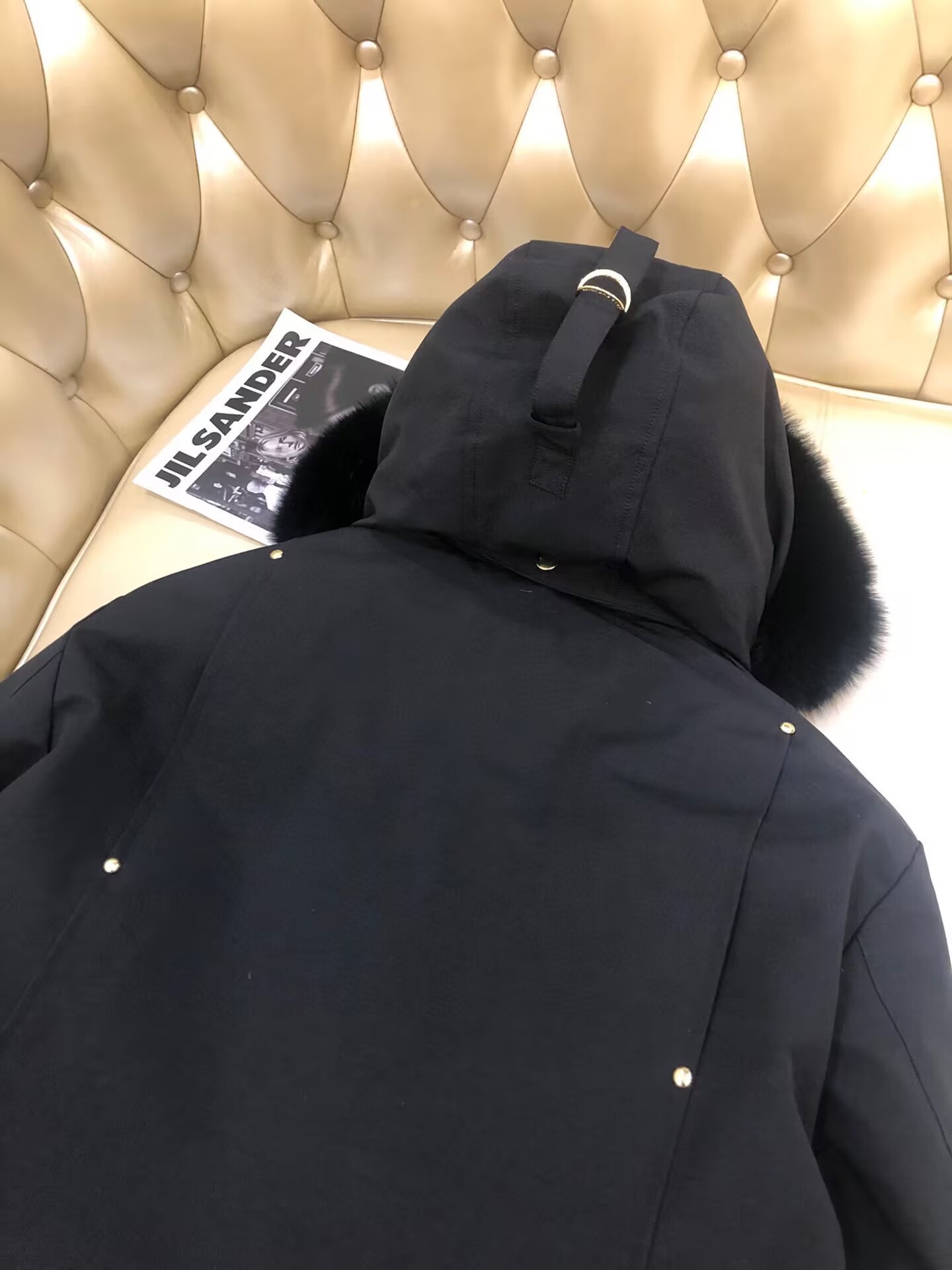 Moose Knuckles Coat-017