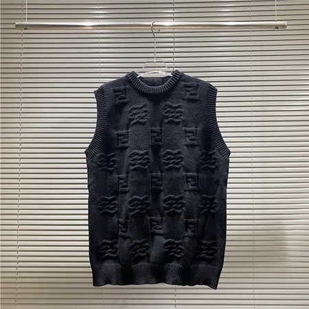 Fendi Sweater-002