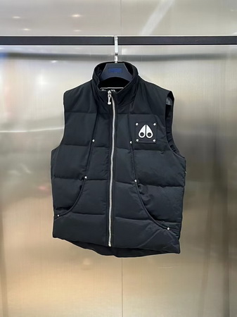 Moose Knuckles Vest Coat-002
