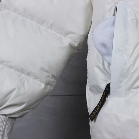 Moose Knuckles Coat-008