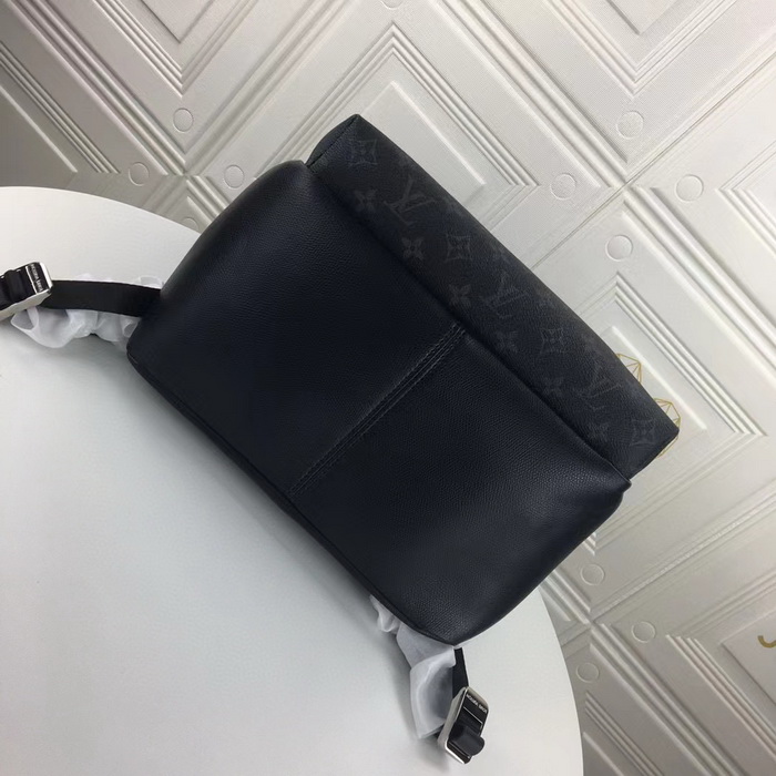LV Backpack(AAA)-038