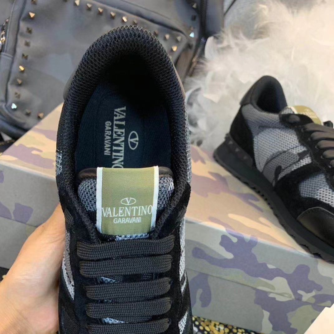 Valentino Shoes(AAA)-211