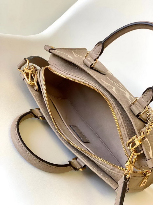 LV Handbags AAA(Women)-182