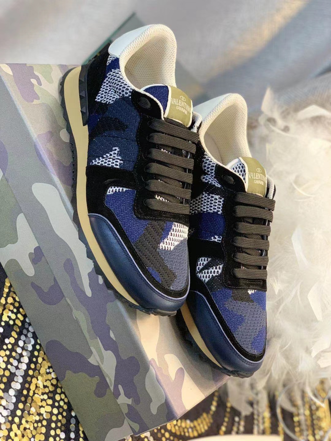 Valentino Shoes(AAA)-212