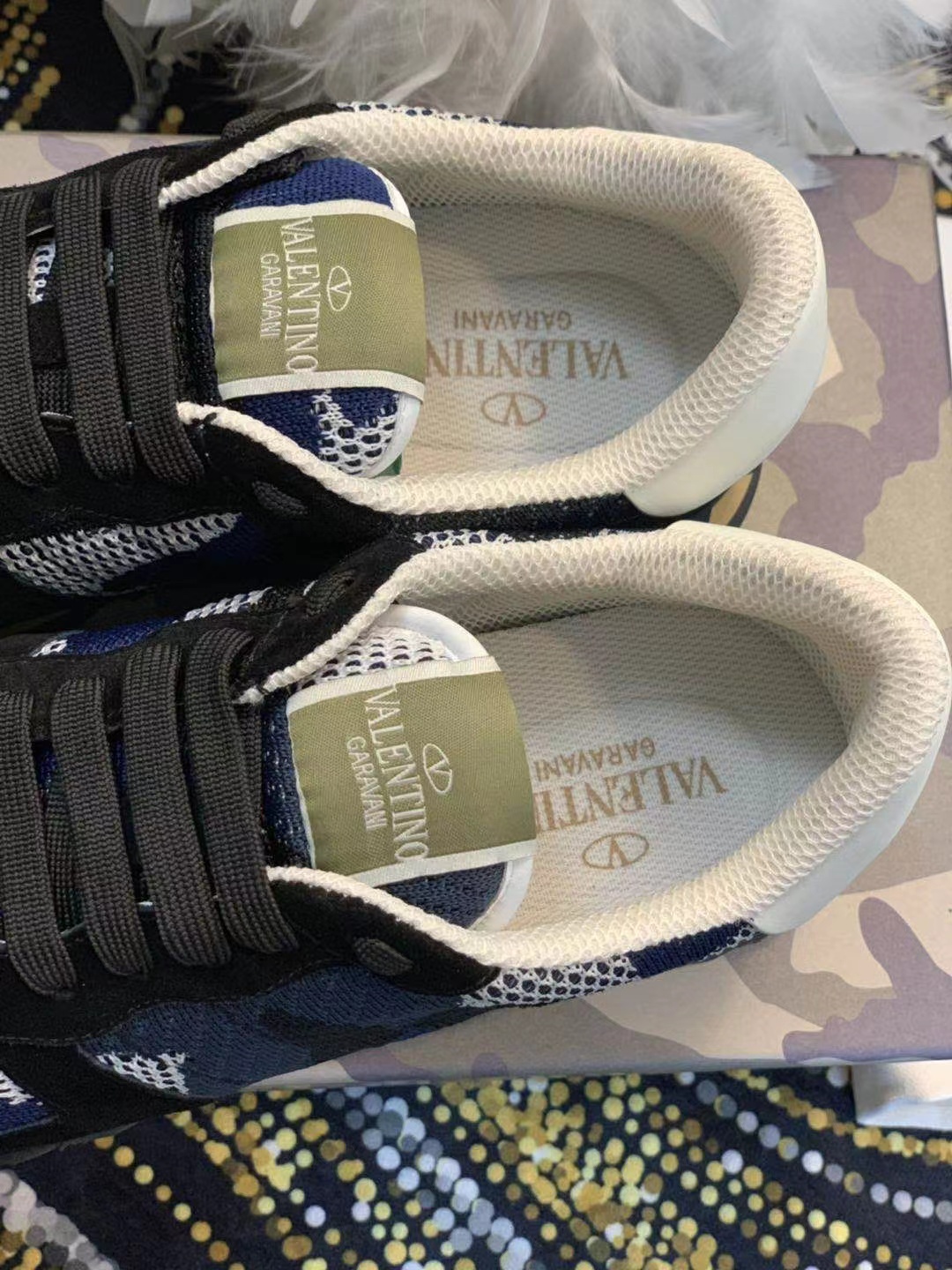 Valentino Shoes(AAA)-212