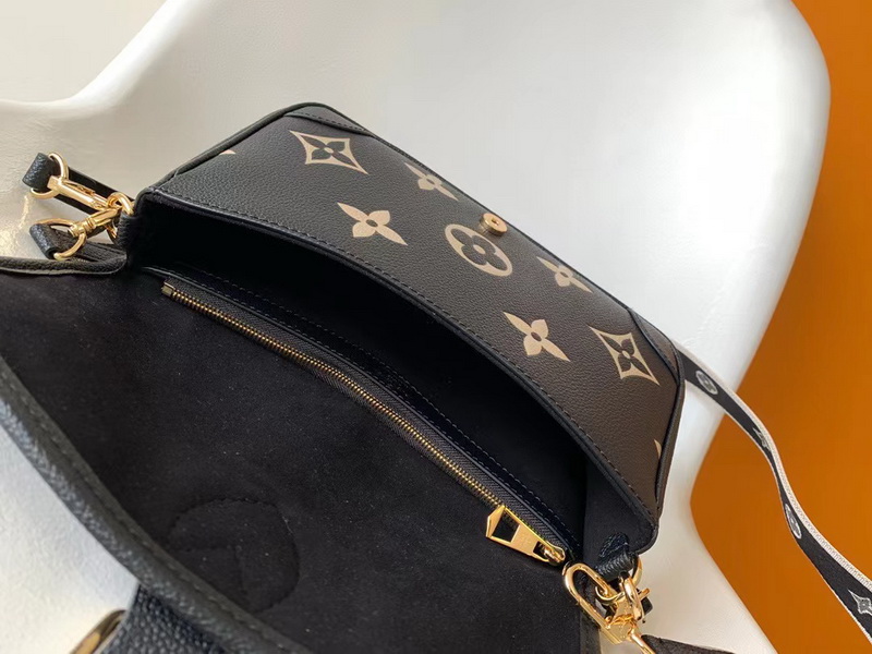 LV Handbags AAA(Women)-171