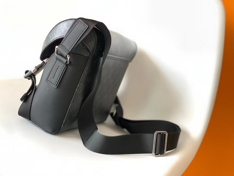 LV Handbags AAA(Men)-122