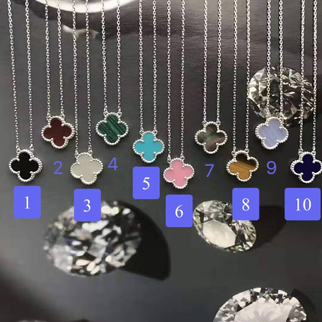 V*n Cl**f & Ar**ls necklace-006