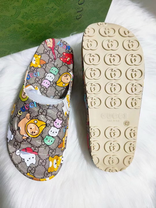 G*u*i slippers(aaa)-449