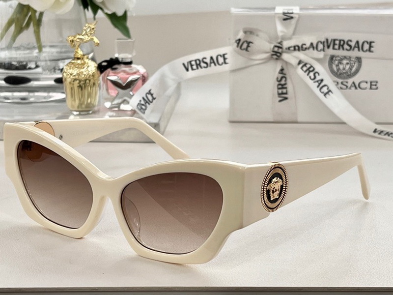Versace Sunglasses(AAAA)-1809