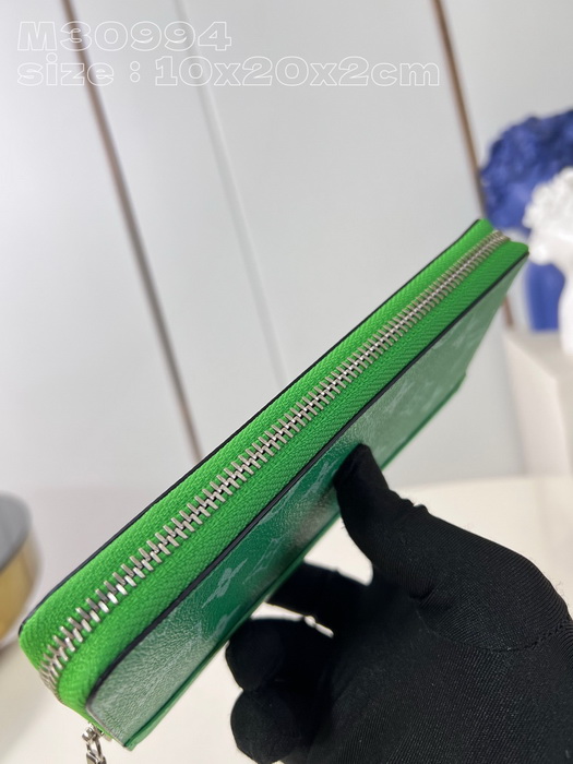 LV Wallets AAA(Men)-047