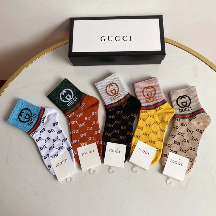 G*u*i socks(5 pairs)-359