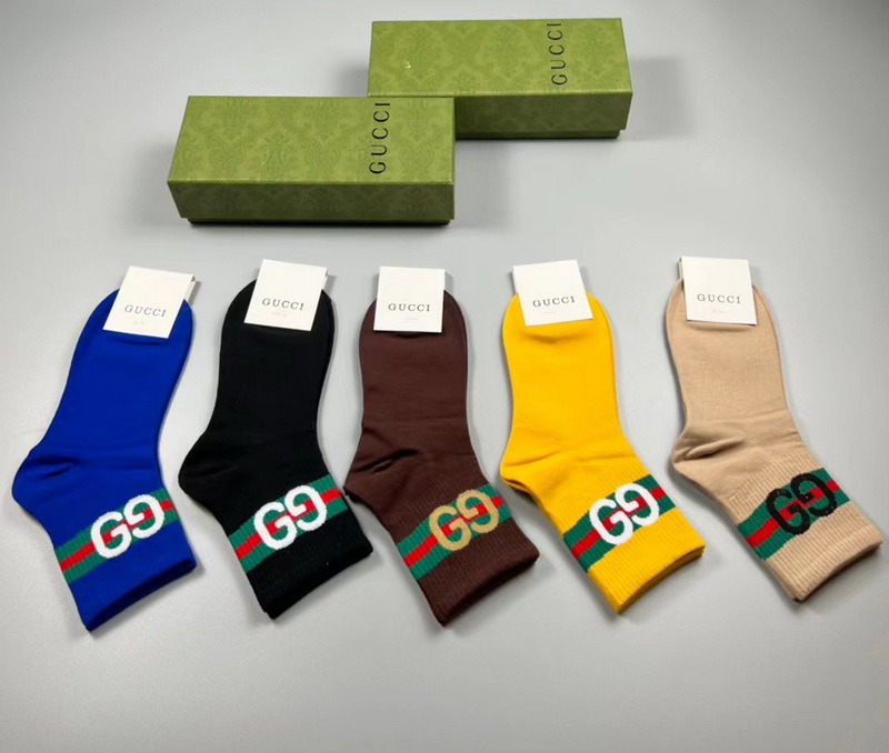 G*u*i socks(5 pairs)-355