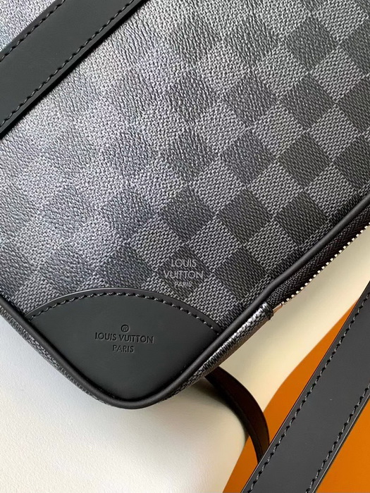 LV Handbags AAAA(Men)-146