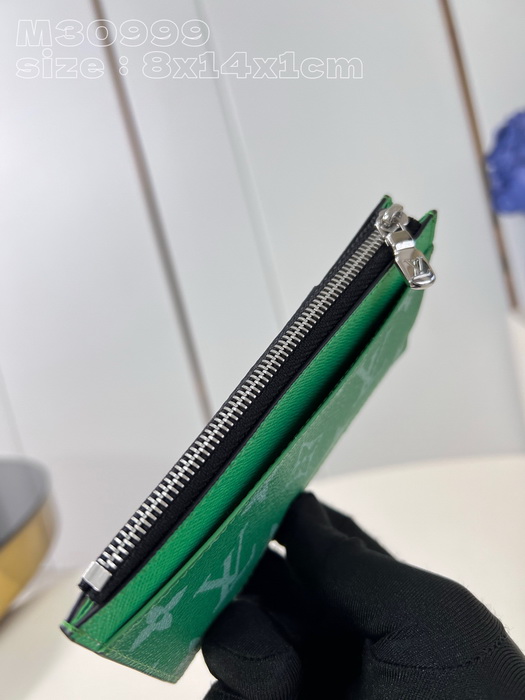 LV Wallets AAA(Men)-040