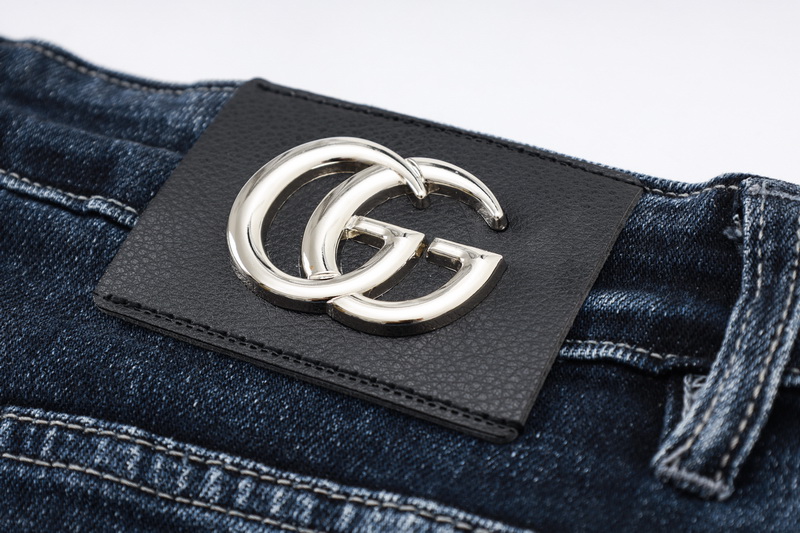 G*u*i jeans-003