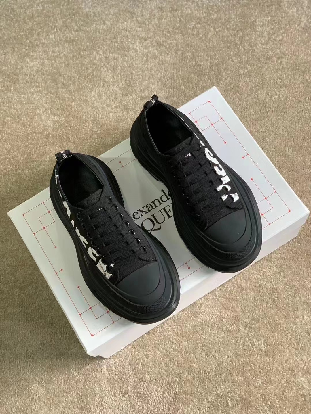 ale*d*r M*Q*en shoes(aaa)-162