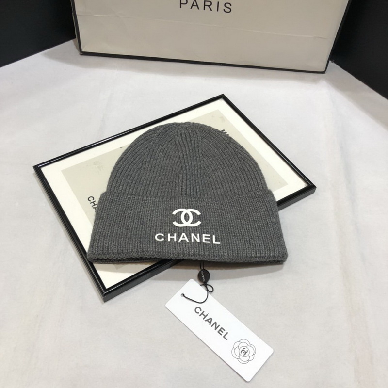 Ch*el beanies-086
