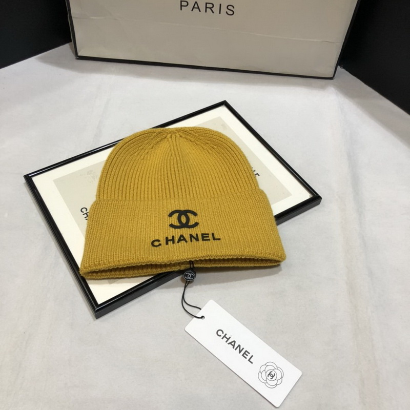 Ch*el beanies-087