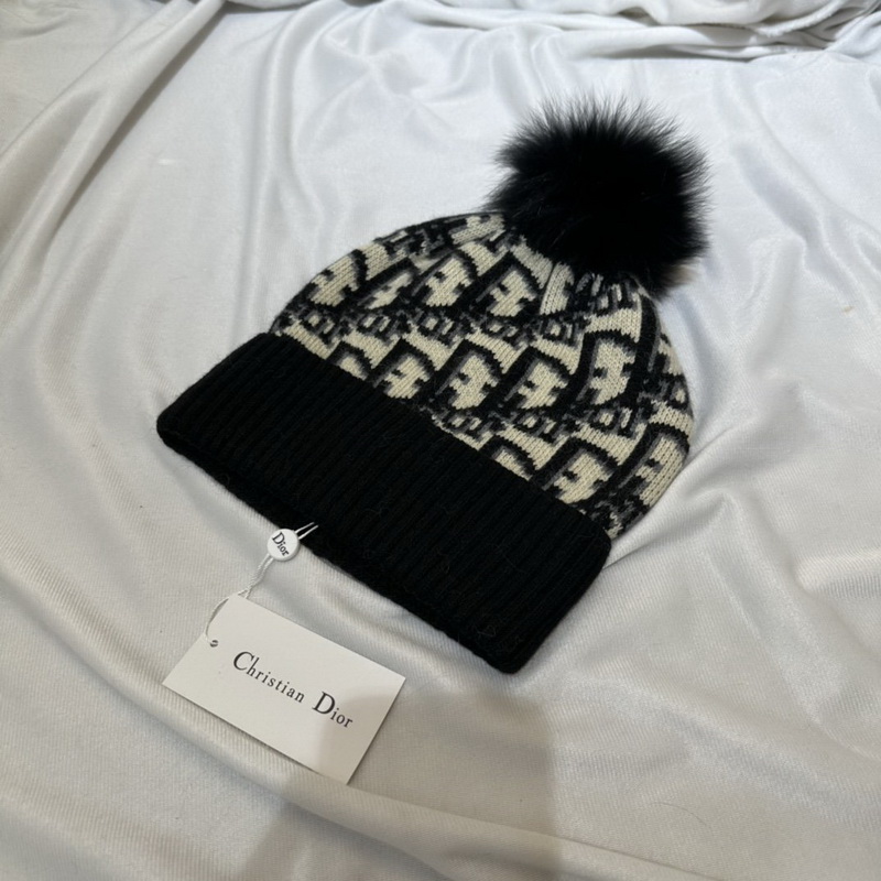 D*or beanies-001