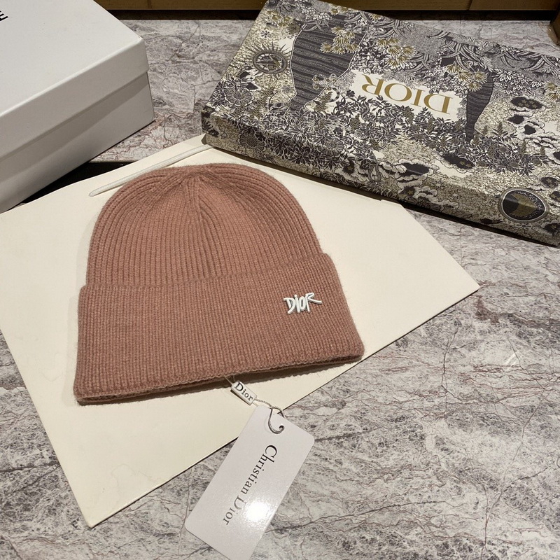 D*or beanies-021