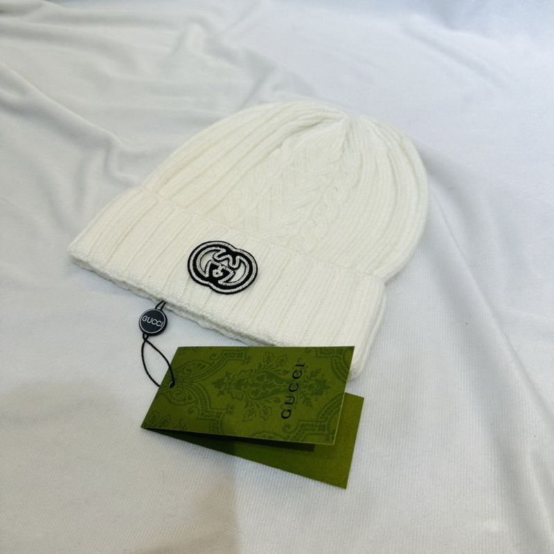 G*u*i beanies-009