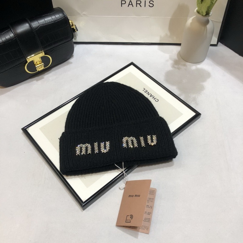 M*um*u beanies-019