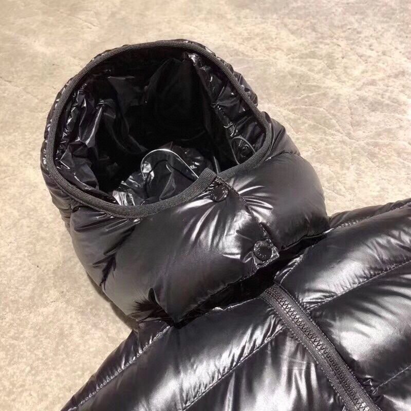 Moncler Coat(Women)-010