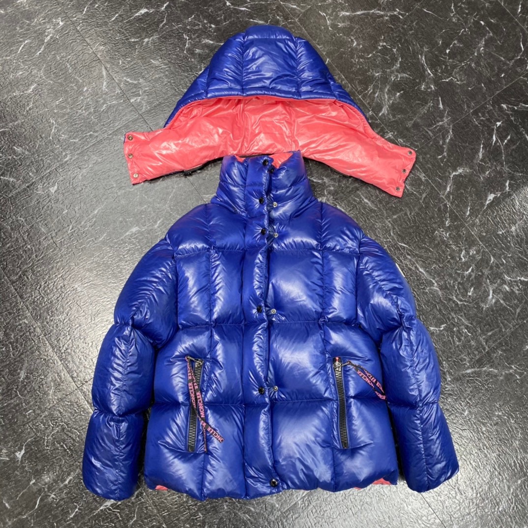 Moncler Coat(Women)-013