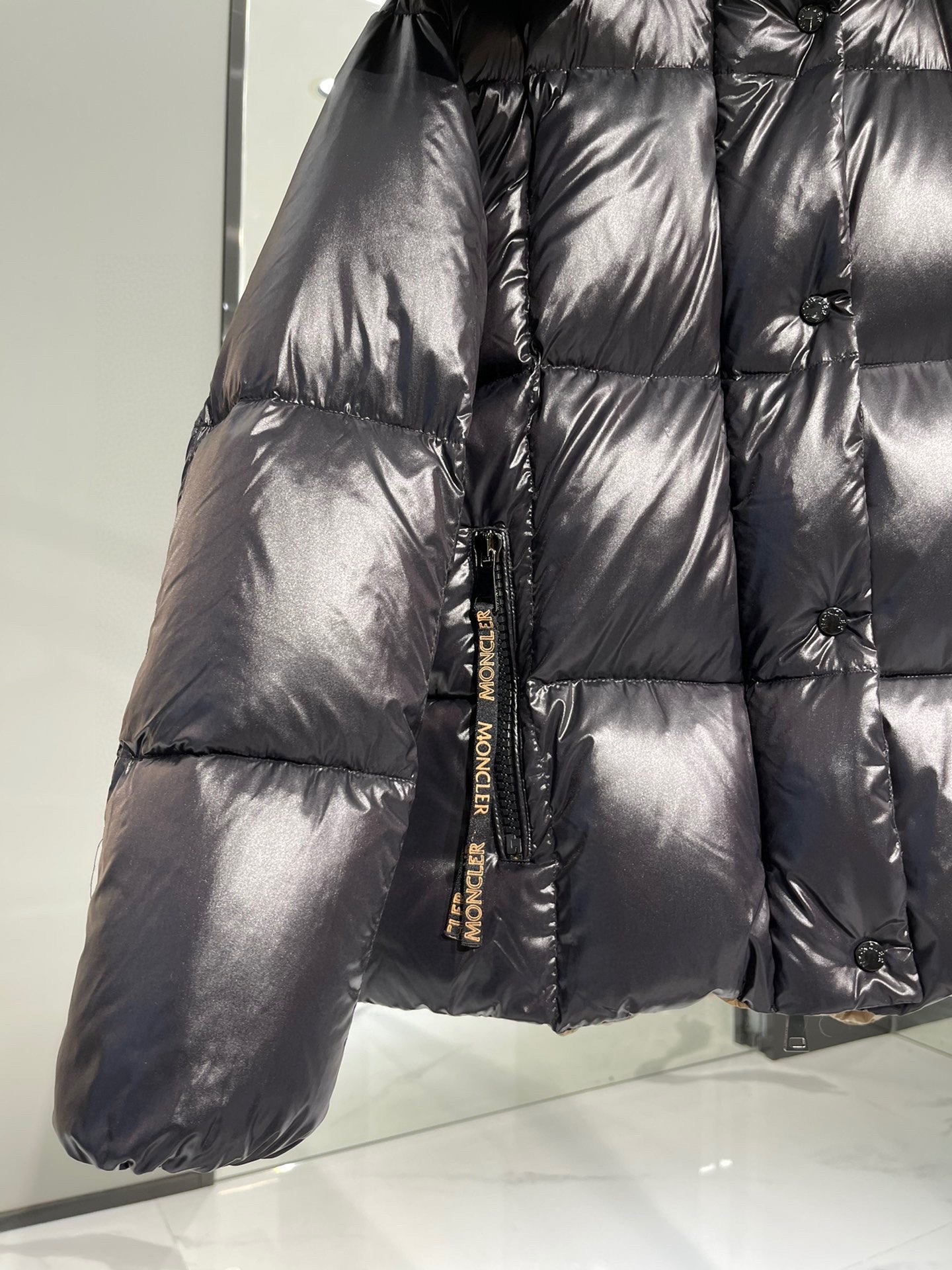 Moncler Coat(Women)-014