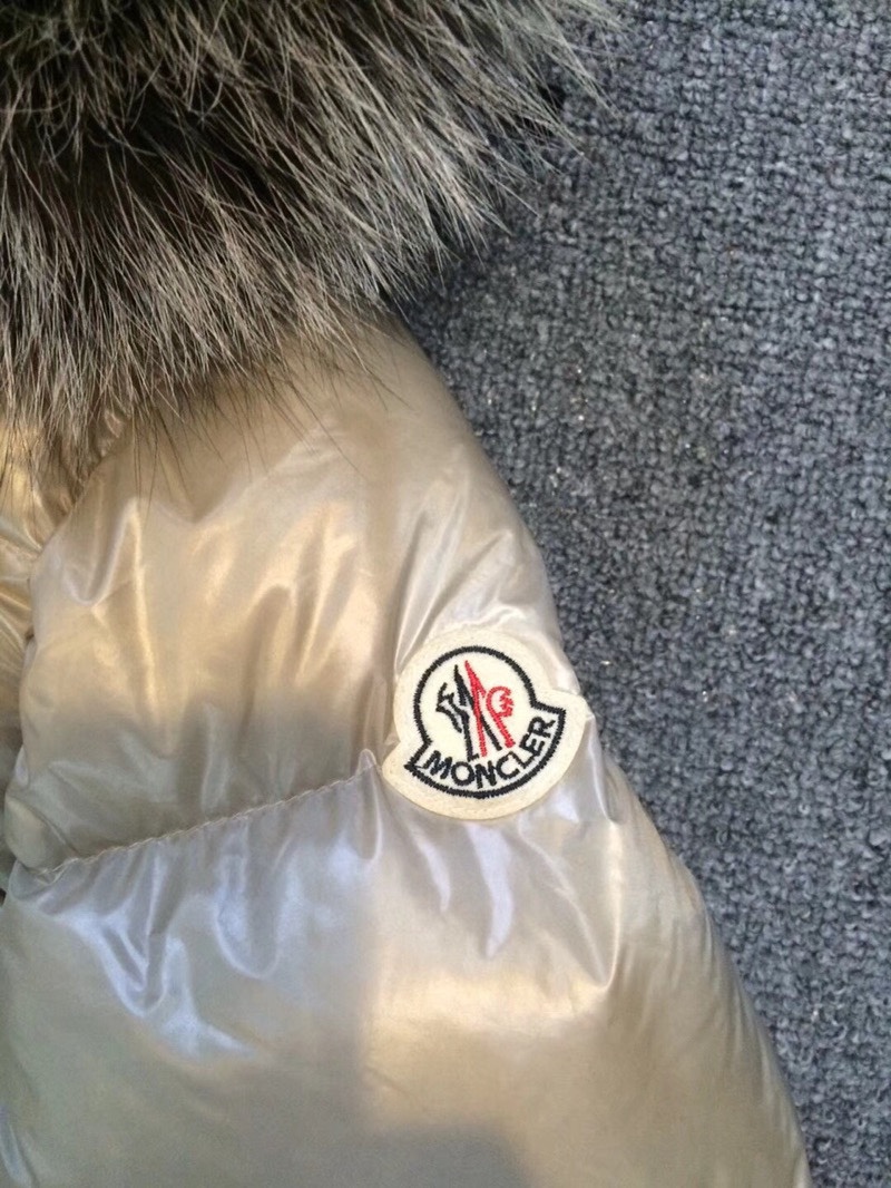 Moncler Coat(Women)-023