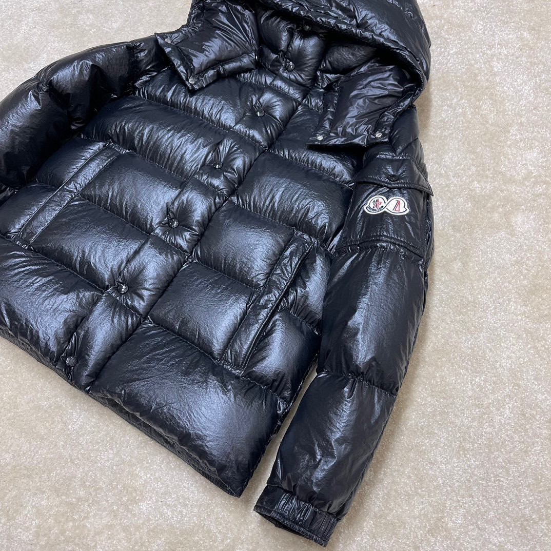 Moncler Coat-143