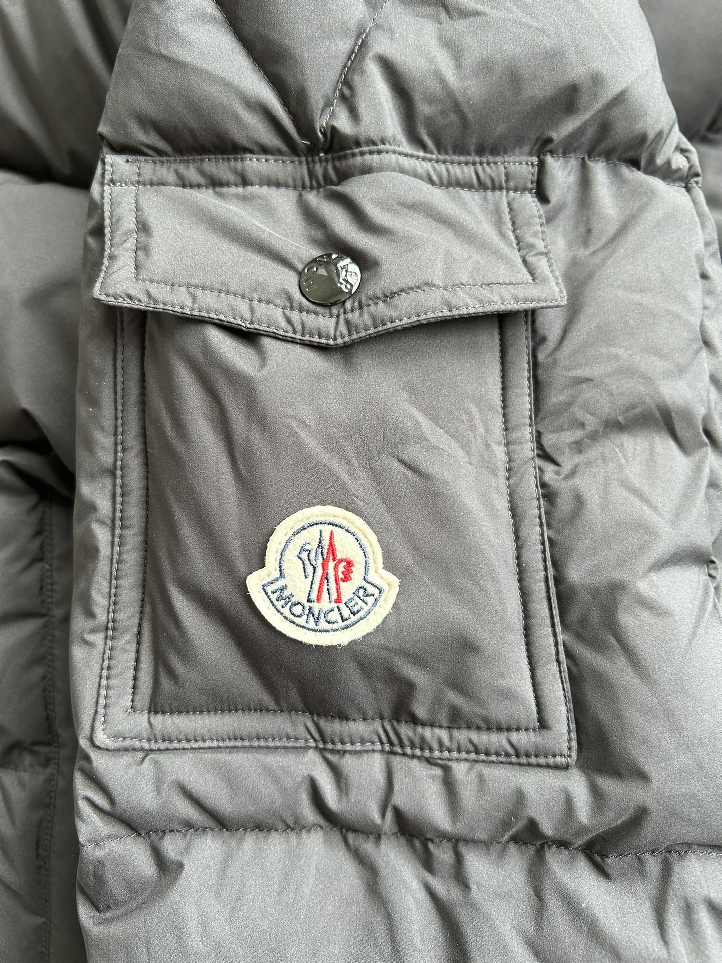 Moncler Coat-154